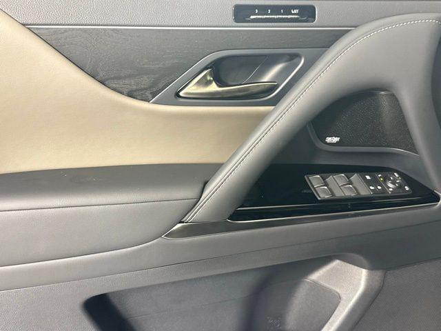 new 2025 Lexus LX 700h car, priced at $118,384