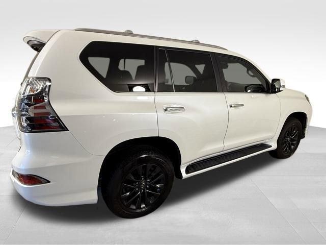 used 2022 Lexus GX 460 car, priced at $58,990