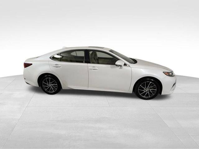 used 2016 Lexus ES 350 car, priced at $20,990