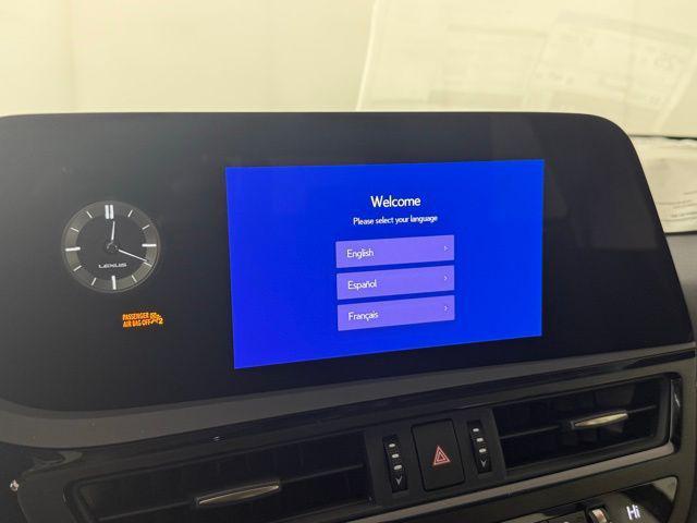 new 2025 Lexus ES 350 car, priced at $48,684