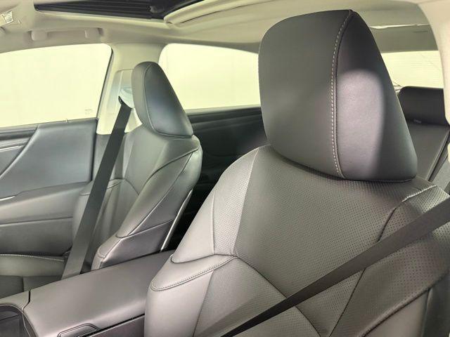 new 2025 Lexus ES 350 car, priced at $48,684
