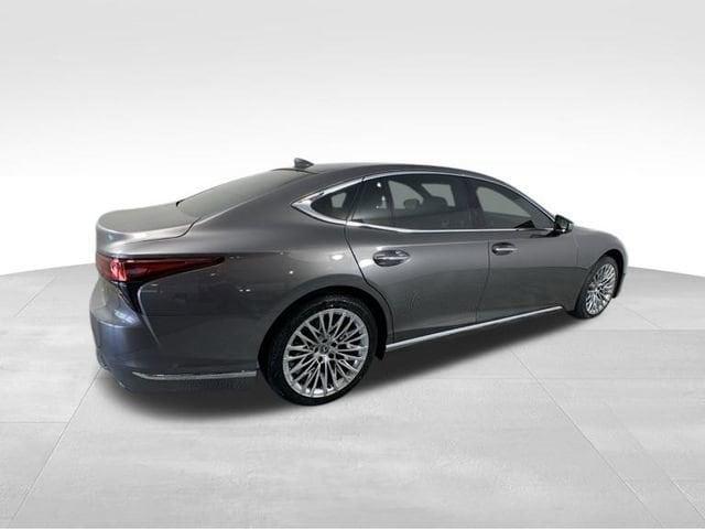 new 2024 Lexus LS 500 car, priced at $83,010