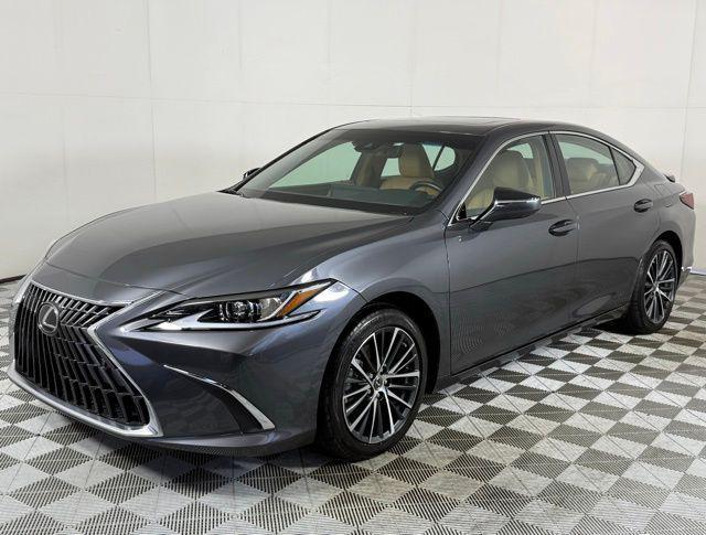 used 2025 Lexus ES 300h car, priced at $44,890