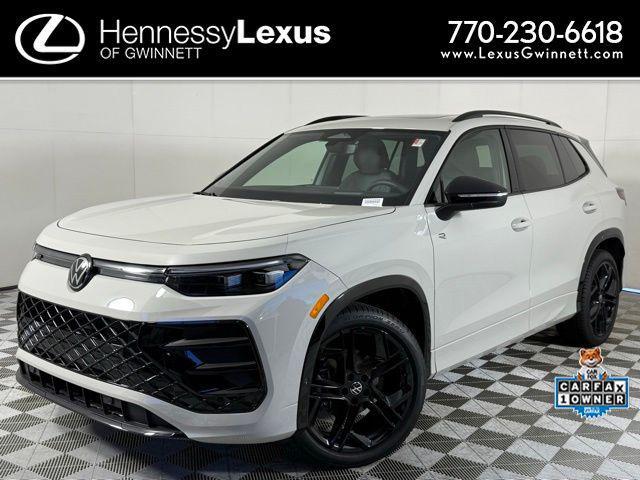 used 2025 Volkswagen Tiguan car, priced at $32,590