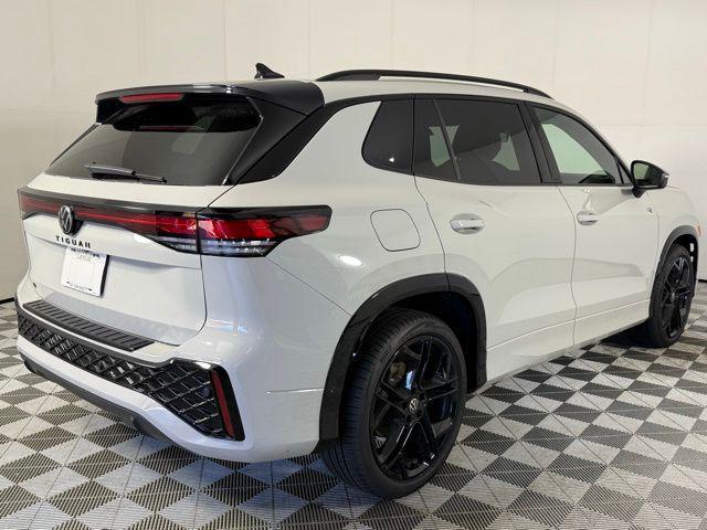 used 2025 Volkswagen Tiguan car, priced at $32,590