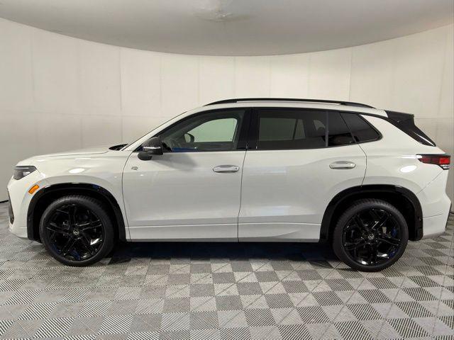 used 2025 Volkswagen Tiguan car, priced at $32,590