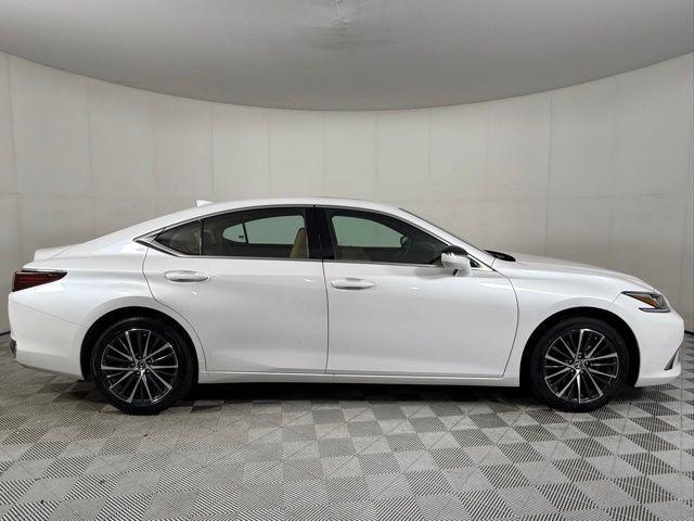 used 2024 Lexus ES 250 car, priced at $39,990