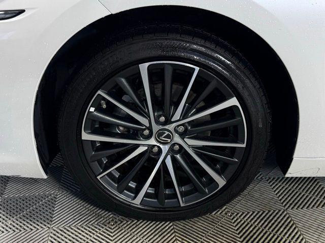 used 2025 Lexus ES 350 car, priced at $42,990