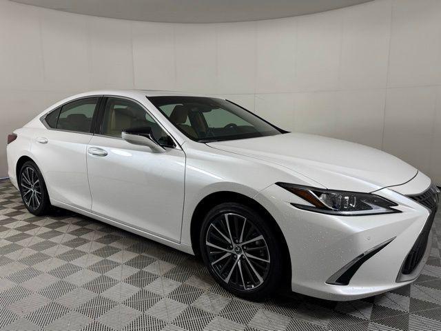 used 2025 Lexus ES 350 car, priced at $42,990