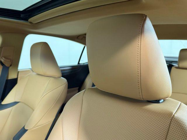 used 2025 Lexus ES 350 car, priced at $42,990
