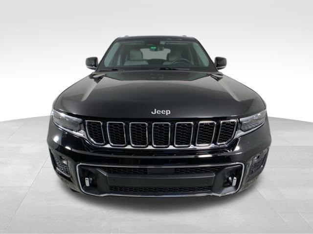 used 2022 Jeep Grand Cherokee car, priced at $37,990