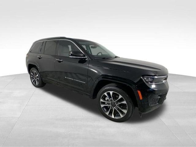 used 2022 Jeep Grand Cherokee car, priced at $37,990