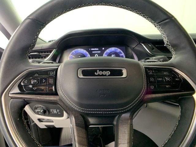 used 2022 Jeep Grand Cherokee car, priced at $37,990