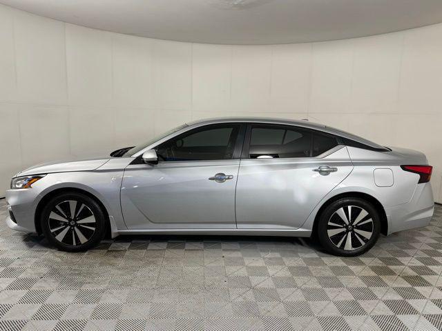 used 2022 Nissan Altima car, priced at $18,490