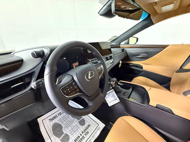 new 2025 Lexus ES 350 car, priced at $48,684
