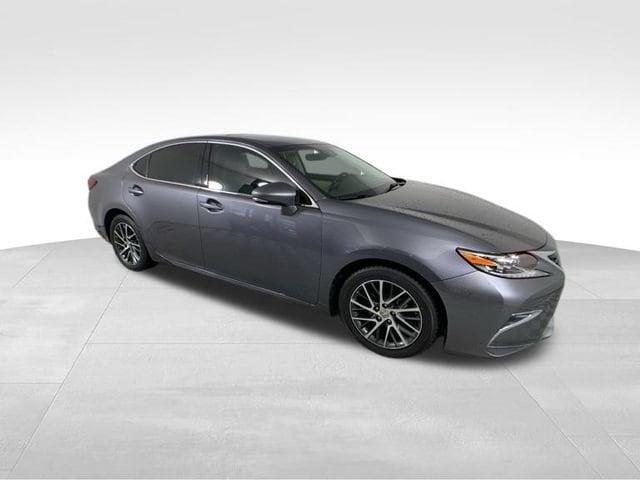 used 2018 Lexus ES 350 car, priced at $19,690