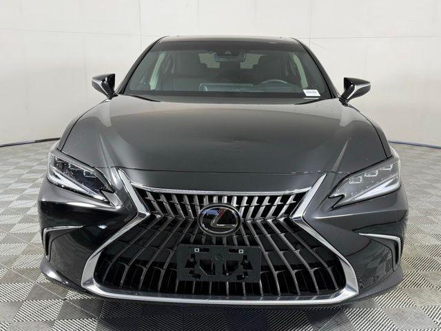 used 2024 Lexus ES 300h car, priced at $41,990