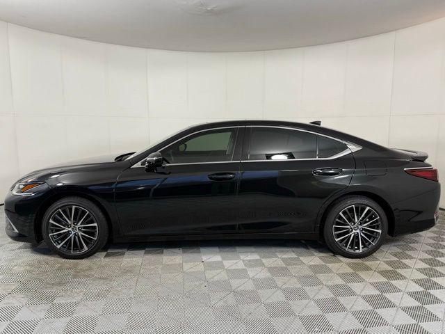 used 2024 Lexus ES 300h car, priced at $41,990