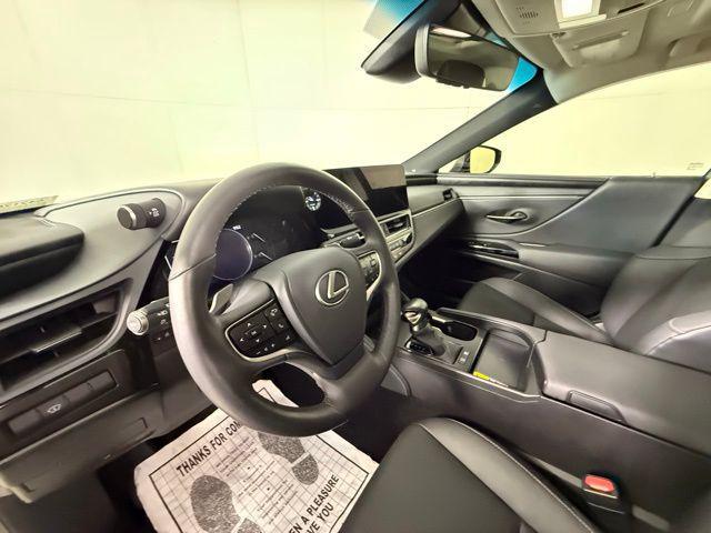 used 2024 Lexus ES 300h car, priced at $41,990