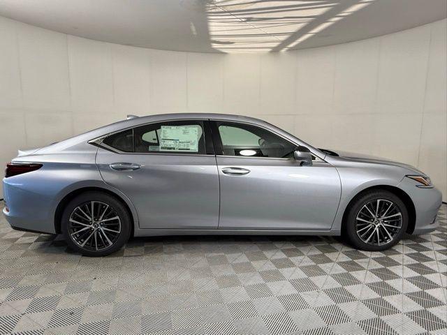 new 2025 Lexus ES 350 car, priced at $48,464