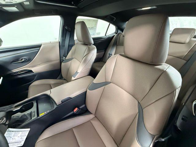 new 2025 Lexus ES 350 car, priced at $48,464