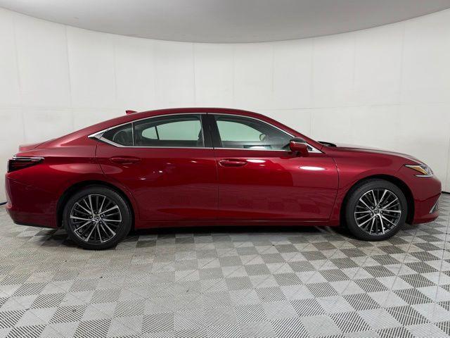 used 2024 Lexus ES 350 car, priced at $42,990