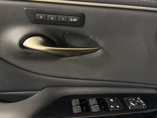 used 2024 Lexus ES 350 car, priced at $42,990