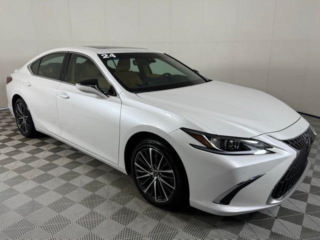 used 2024 Lexus ES 300h car, priced at $43,990