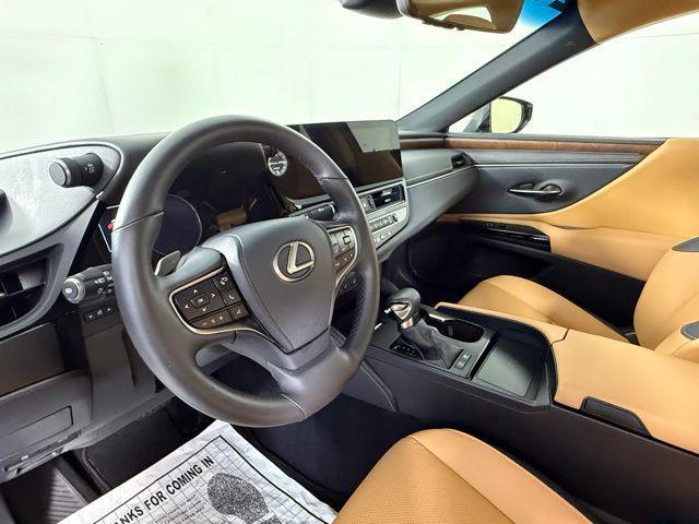 used 2024 Lexus ES 300h car, priced at $43,990