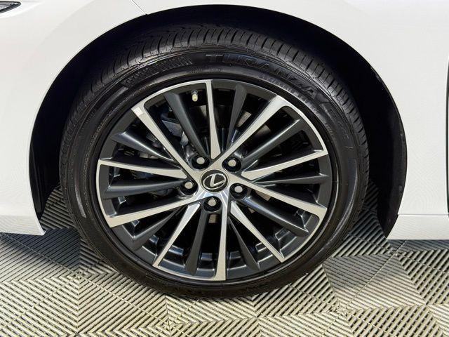 used 2024 Lexus ES 300h car, priced at $43,990