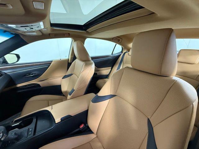 used 2024 Lexus ES 300h car, priced at $43,990