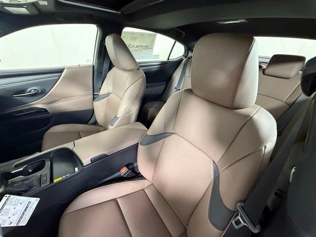 new 2025 Lexus ES 350 car, priced at $47,964