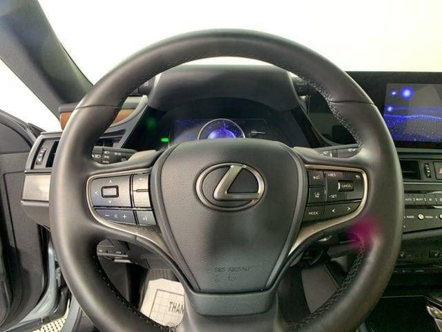 used 2022 Lexus ES 300h car, priced at $39,990