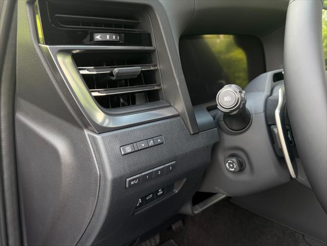 used 2025 Lexus GX 550 car, priced at $85,950