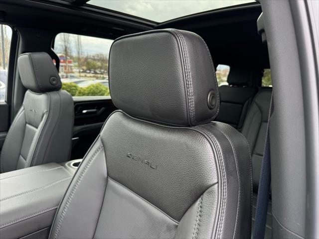 used 2025 GMC Yukon XL car, priced at $93,900