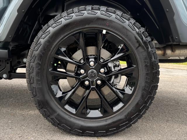 used 2025 Jeep Gladiator car, priced at $42,950