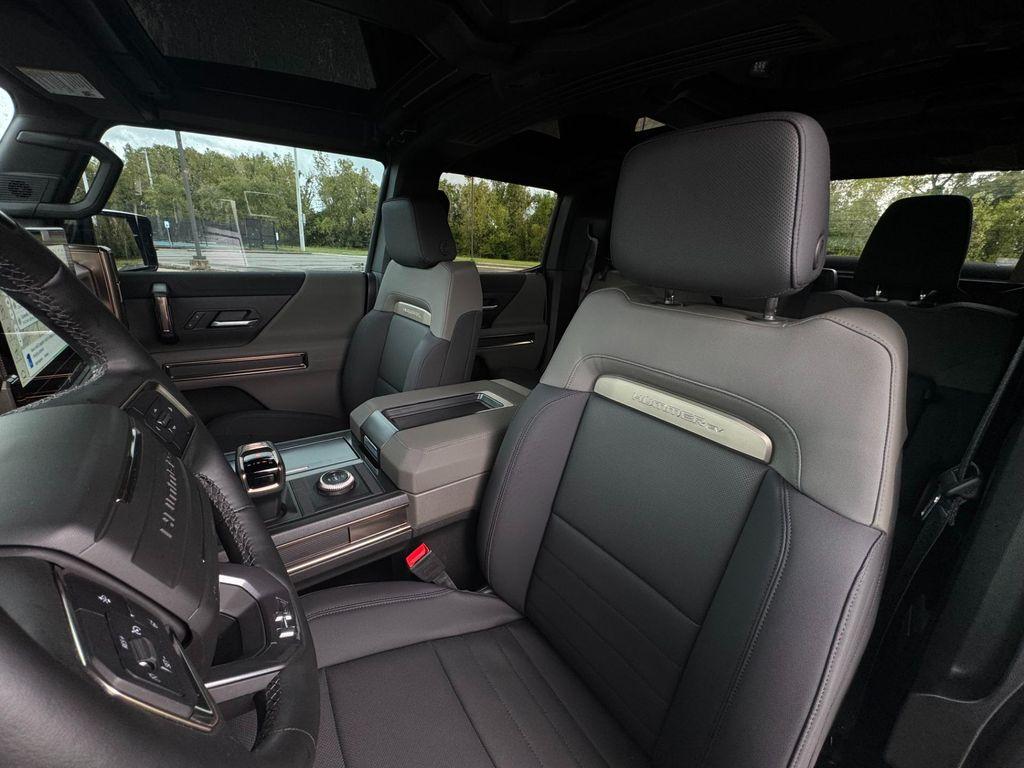 used 2025 GMC HUMMER EV Pickup car, priced at $79,500