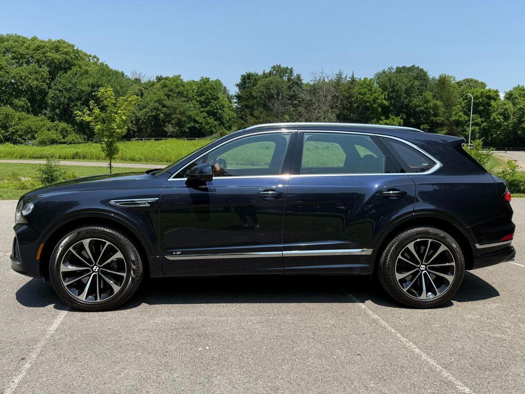 used 2022 Bentley Bentayga car, priced at $142,900
