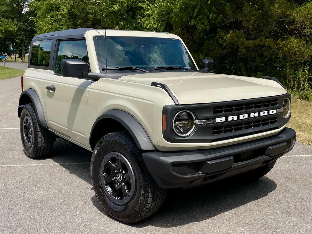 used 2025 Ford Bronco car, priced at $42,950
