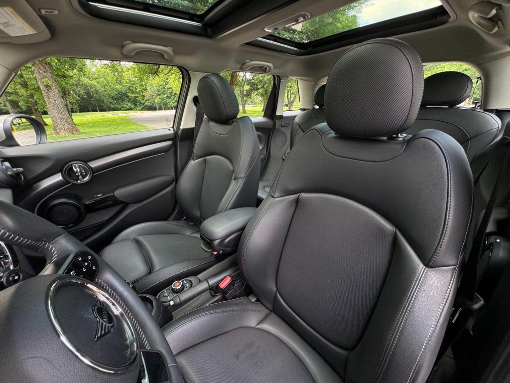 used 2022 MINI Hardtop car, priced at $22,500