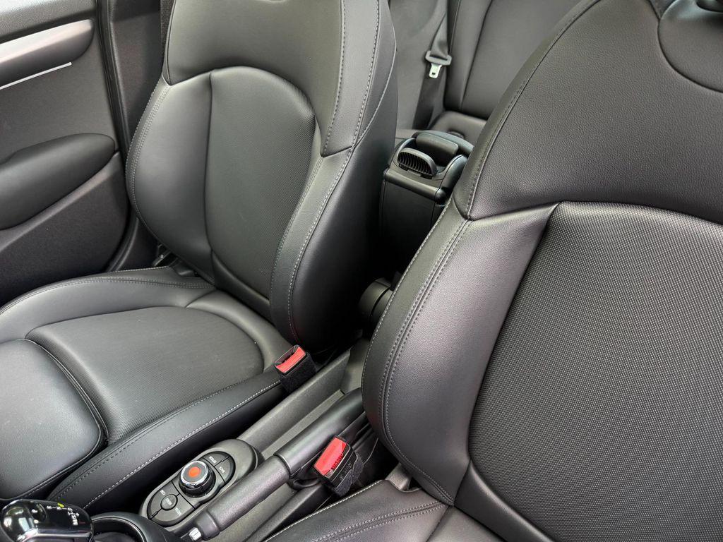 used 2022 MINI Hardtop car, priced at $22,500