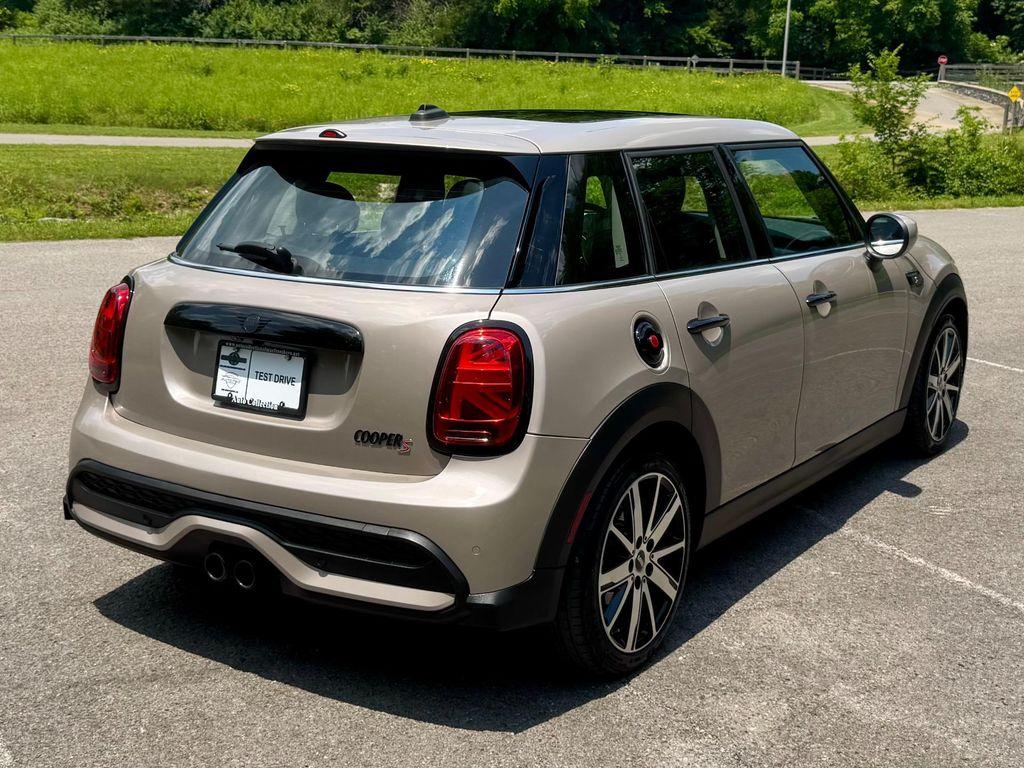 used 2022 MINI Hardtop car, priced at $22,500