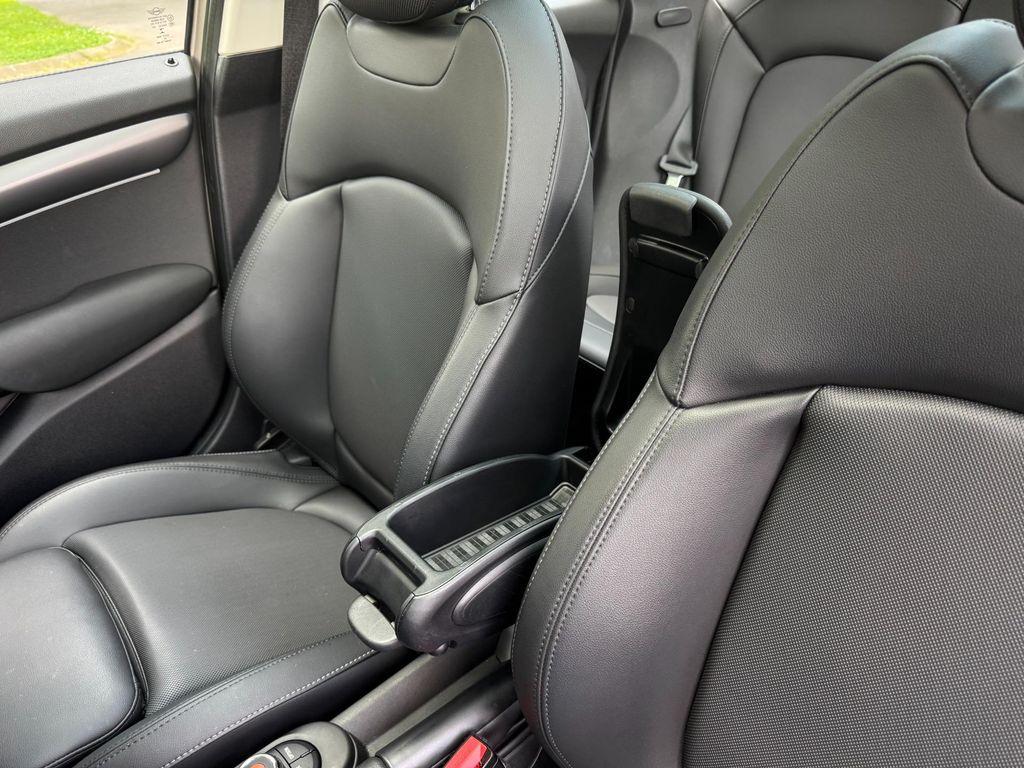 used 2022 MINI Hardtop car, priced at $22,500