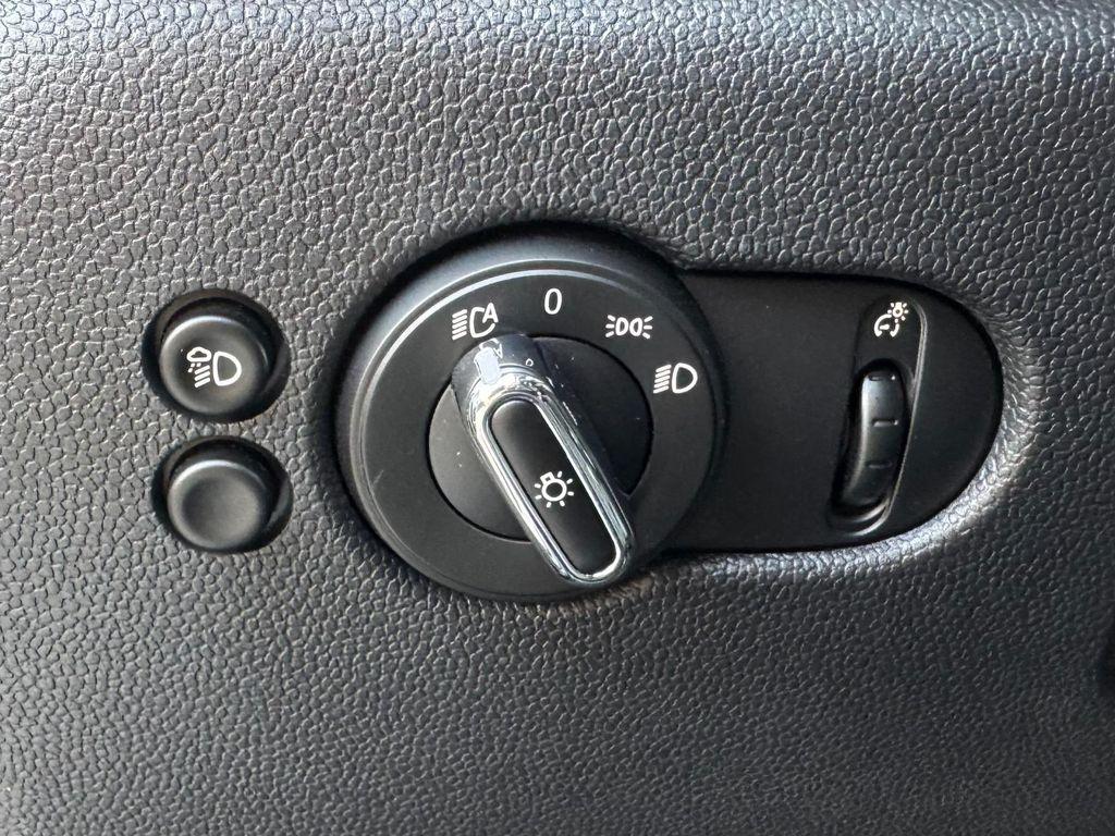 used 2022 MINI Hardtop car, priced at $22,500