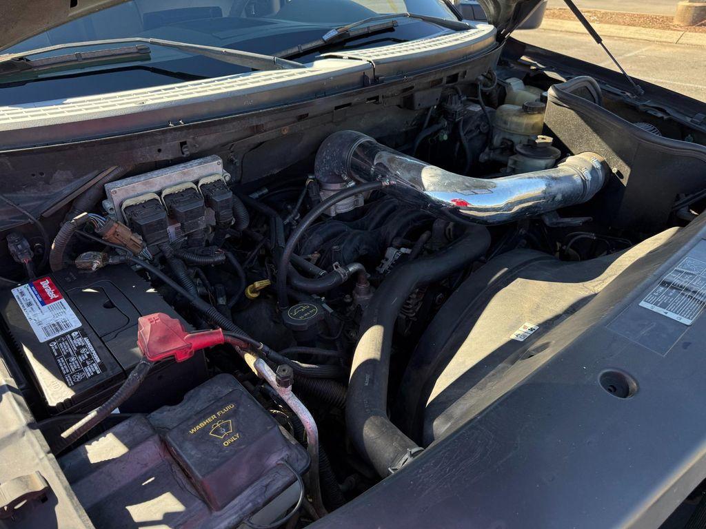 used 2006 Lincoln Mark LT car, priced at $11,900