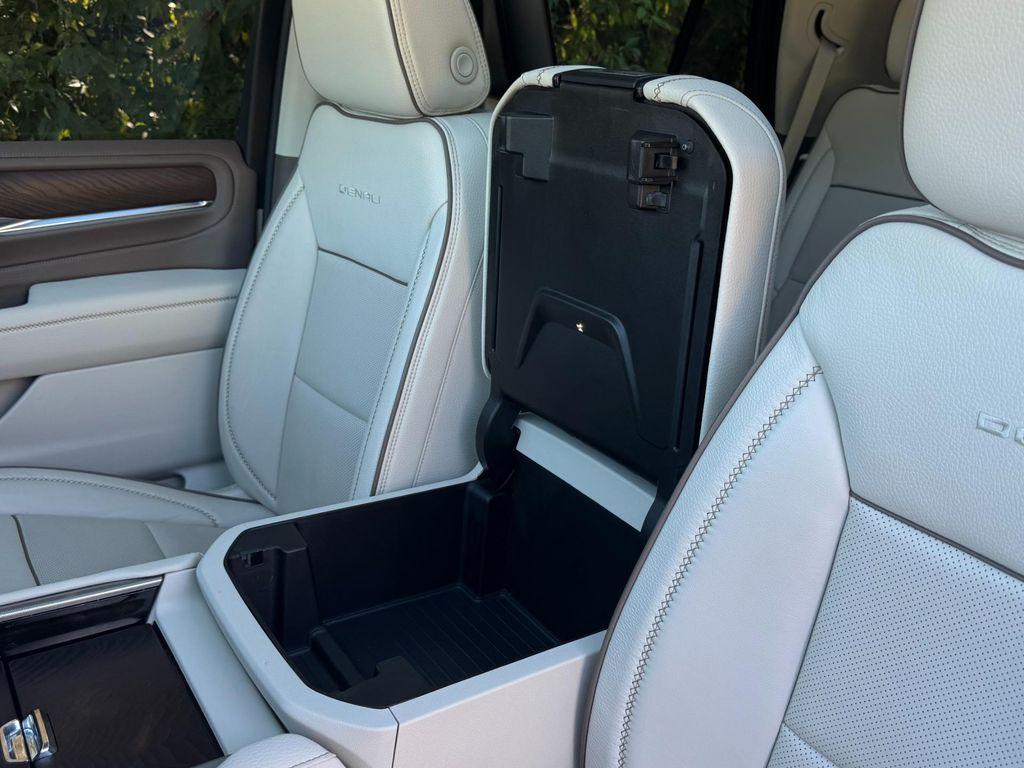 used 2024 GMC Yukon car, priced at $77,500