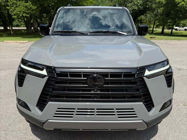 used 2025 Lexus GX 550 car, priced at $87,950