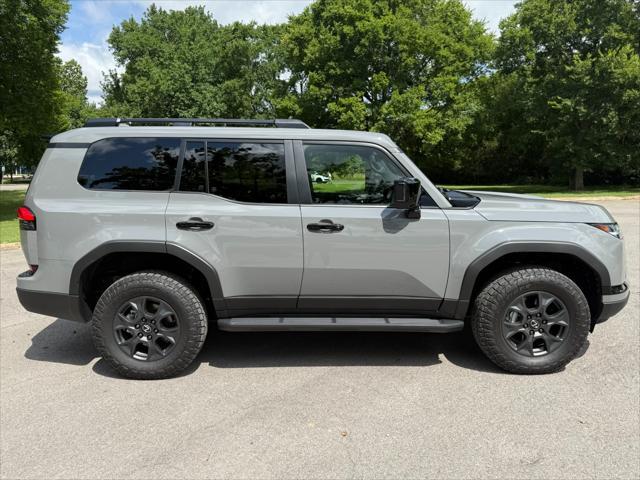 used 2025 Lexus GX 550 car, priced at $87,950