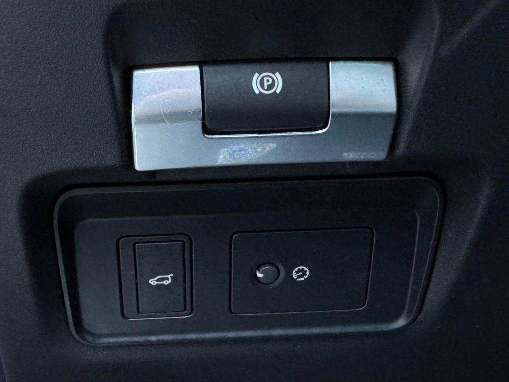 used 2020 Land Rover Range Rover Evoque car, priced at $26,650