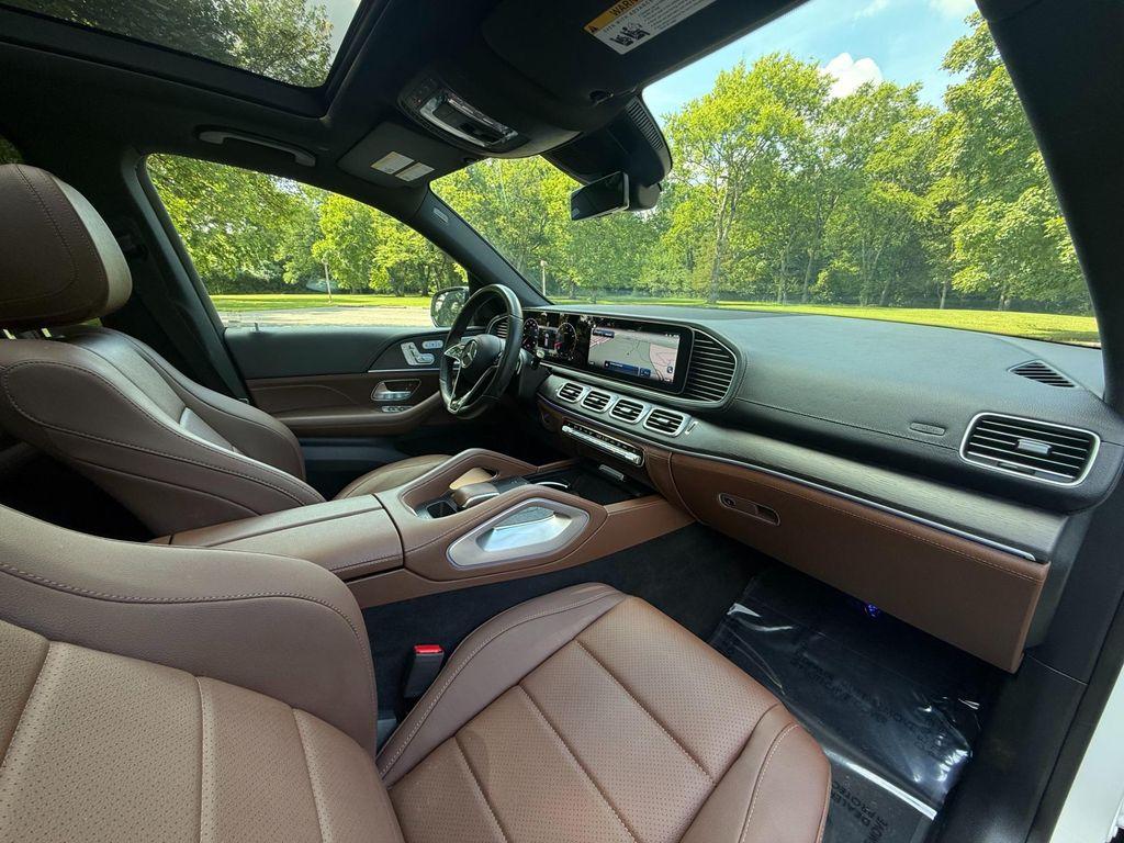 used 2024 Mercedes-Benz GLE 350 car, priced at $57,900